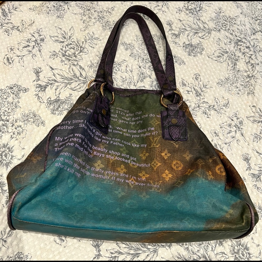 Louis Vuitton jokes tote bag .